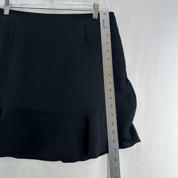 Banana Republic Flounce Mini Skirt Womens Sz 10 Back Zip Lined Ruffle Hem Black - Picture 8 of 13